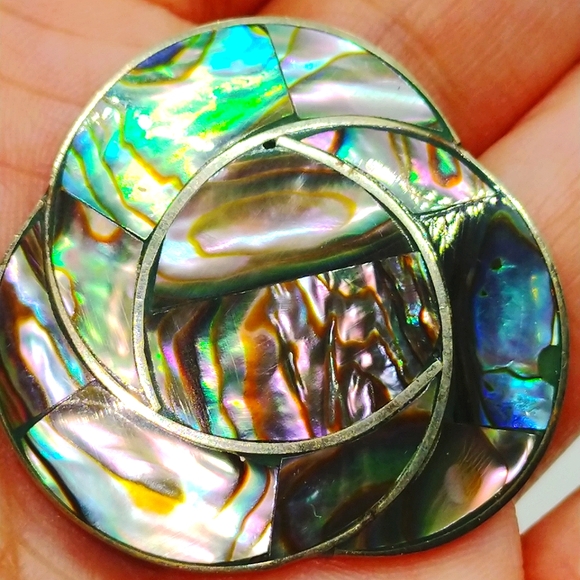 SOLD         Vintage Alpaca Mexico Silver and Abalone Shell Brooch - Picture 8 of 8
